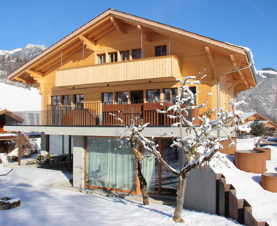 Chalet Park Apartment Mit Sauna Hamam Diemtigen Esterno foto
